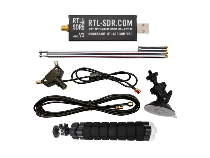 RTL-SDR Blog V3 with dipole kit